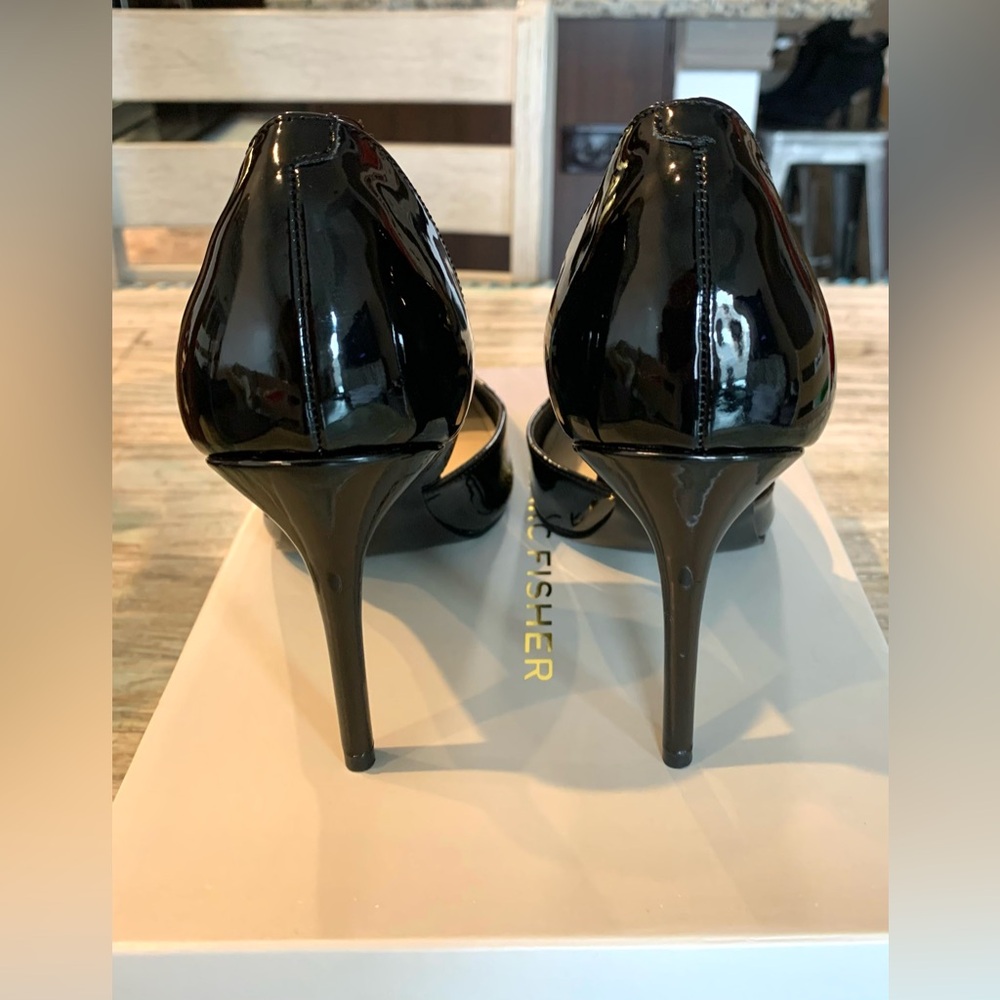 Elegant Like-New Marc Fisher Black Patent D’Orsay Stiletto Heels. Size 8.5 - Picture 4 of 7
